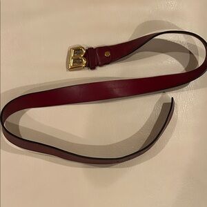 Bally 110/44 B Oblique 40 M.OK Elegant Burgundy Leather Belt with Gold Buckle